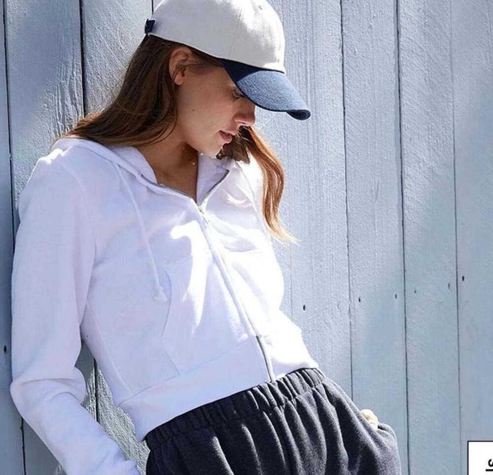 Brandy Melville White Cropped Zip Up Hoodie